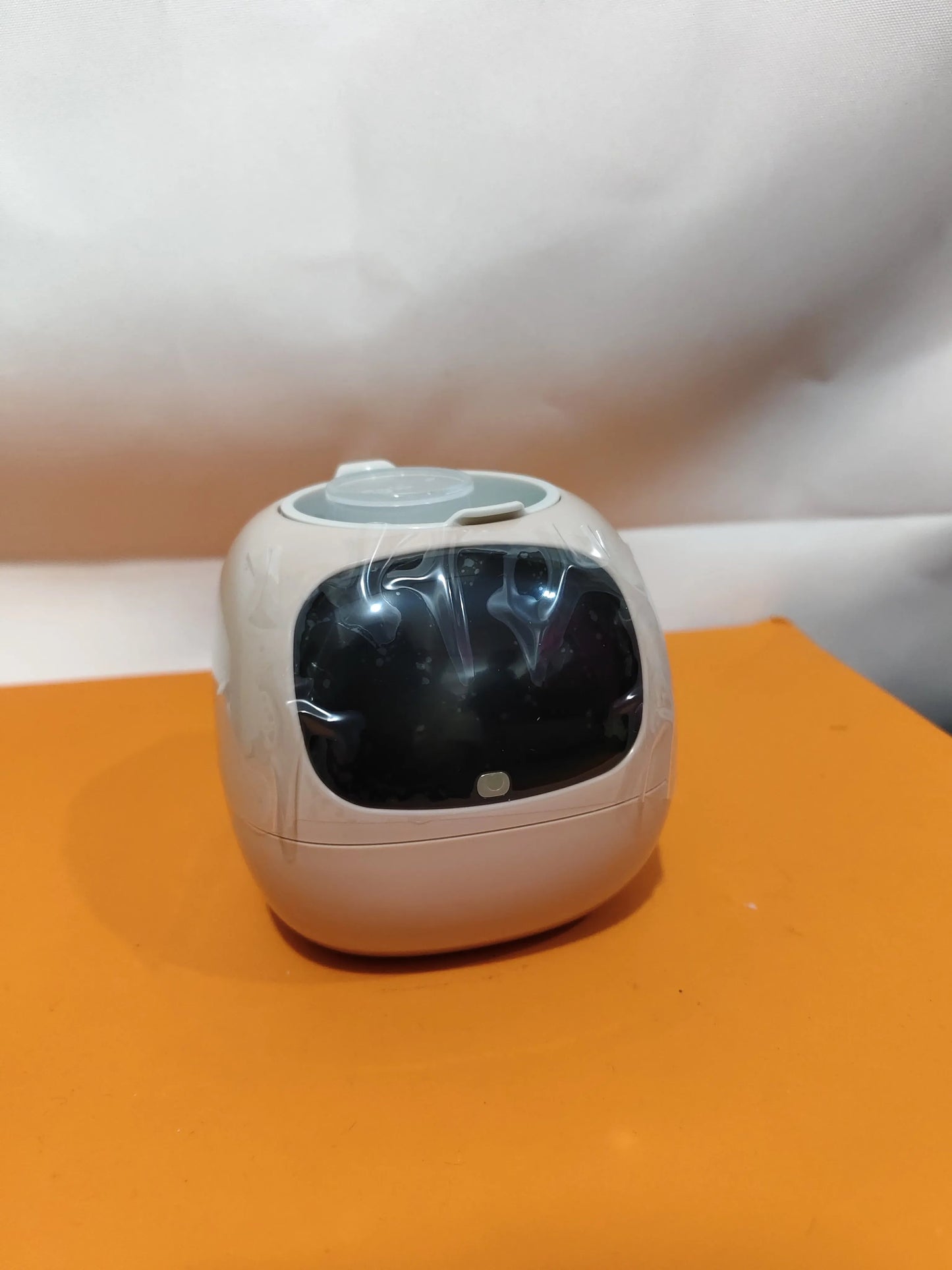 Smart Planter with AI Sensors – Fun, Easy Indoor Plant Care Ovelo