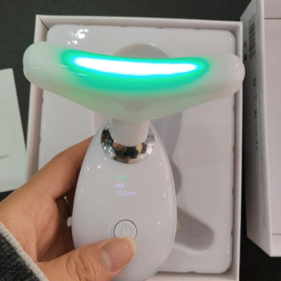 EMS Thermal Neck Lifting Massager for Firm, Smooth Skin Ovelo